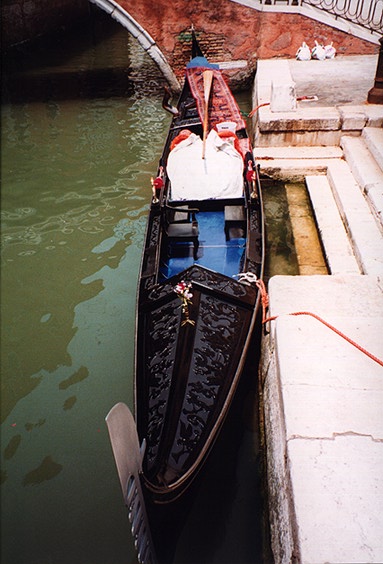 gondola.jpg